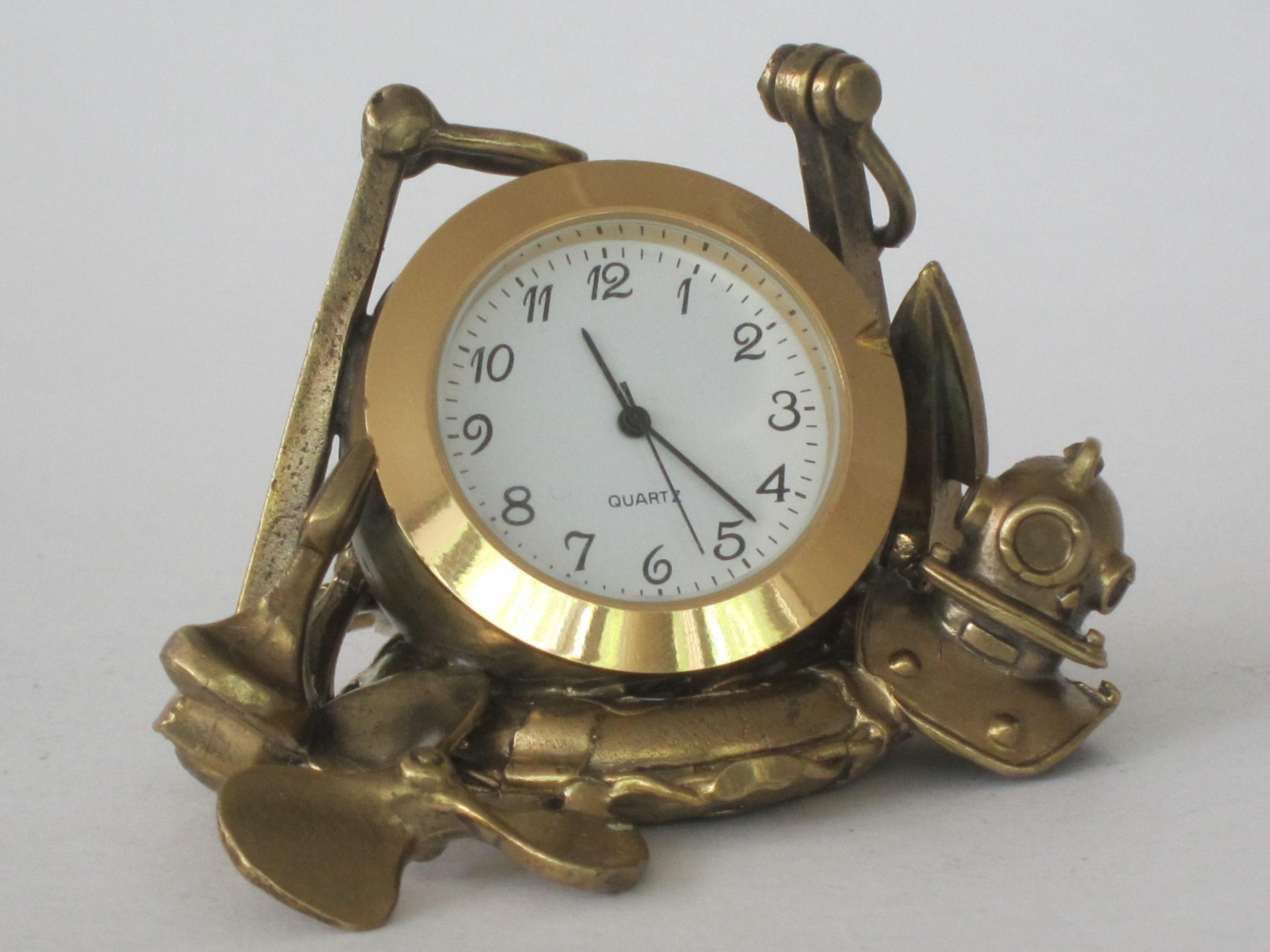 Морские часы купить. Часы настольные «морские». Бронзовые настольные часы. Часы сувенирные настольные. Настольные часы морской тематики.