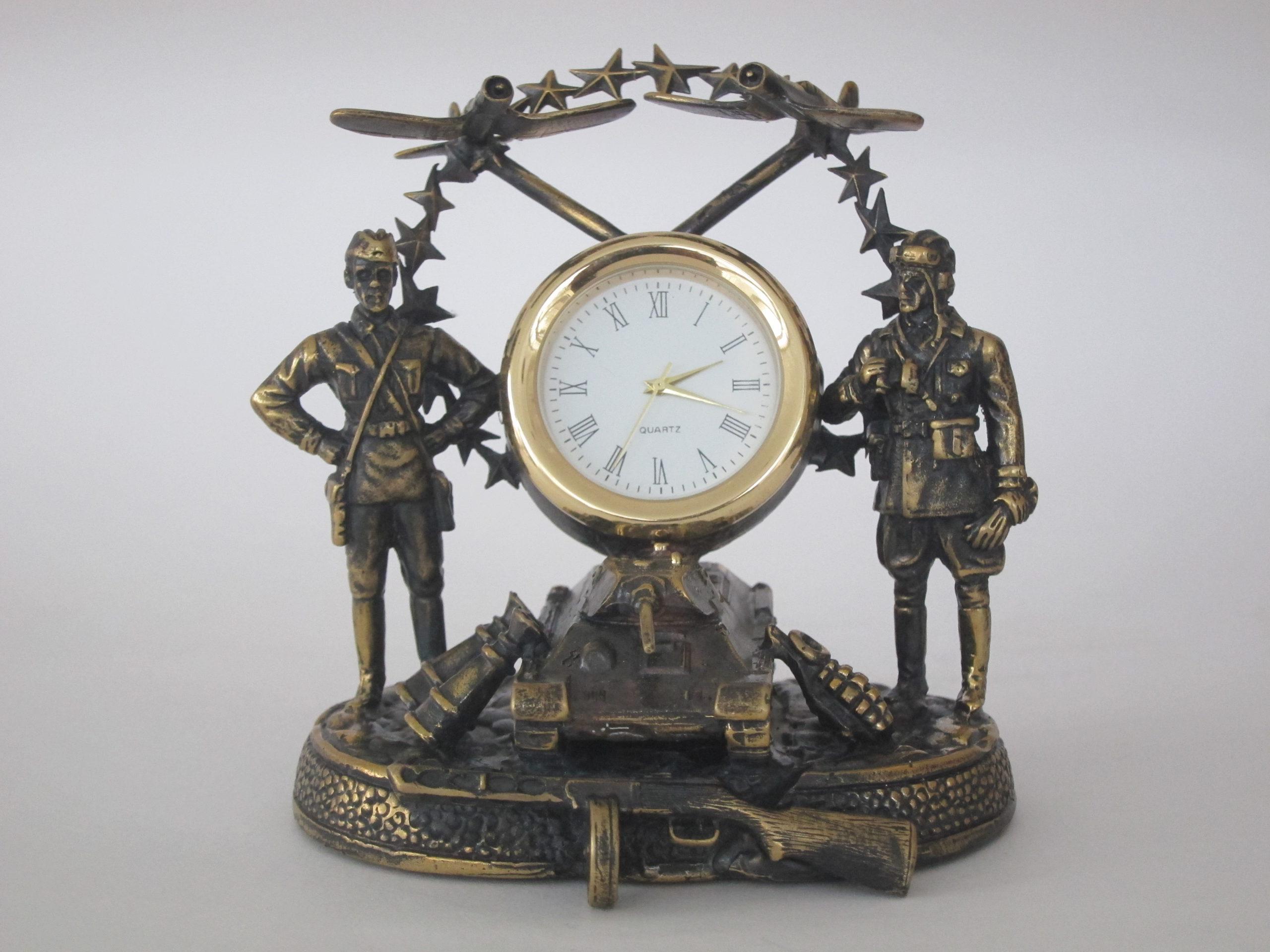 Наручные часы ярославль. Часы бронза. Бронзовые часы. Бронзовые классическое часы настольные. Часы настольные бронзовые для военных.